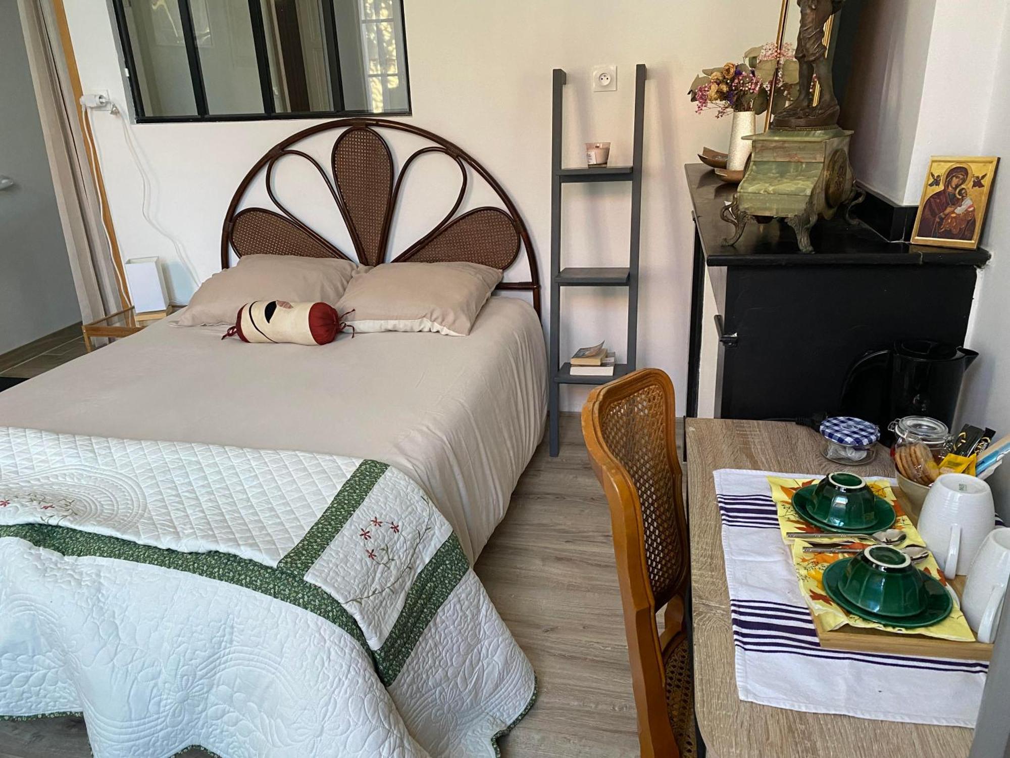 Au Jardin Bed & Breakfast Moissac Bagian luar foto